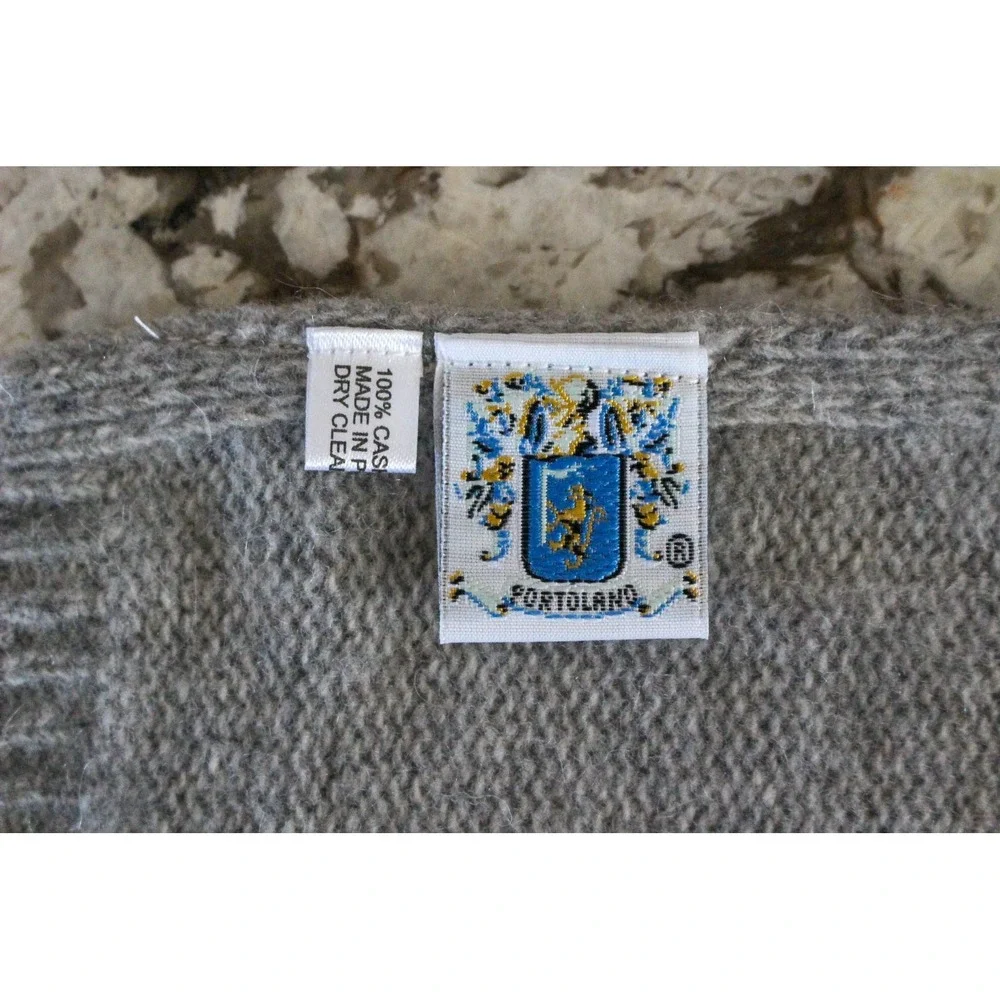 Portolano 100% Cashmere Scarf Gray NBA Basketball Logo Knit 10